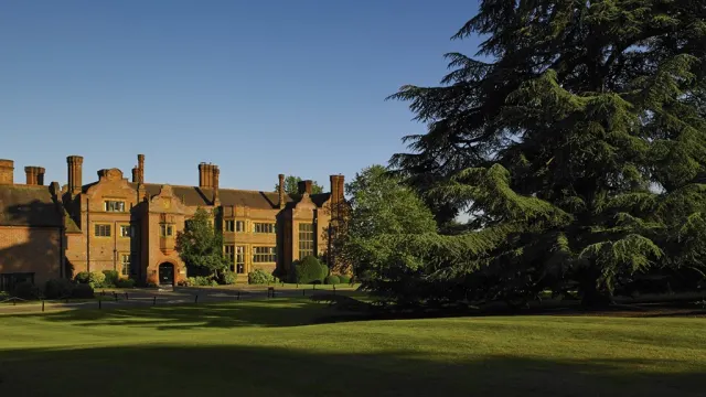 Hanbury Manor Marriott Hotel and Country Club