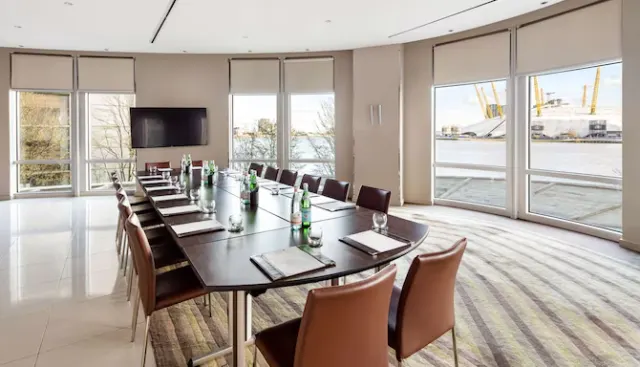 Radisson London Canary Wharf