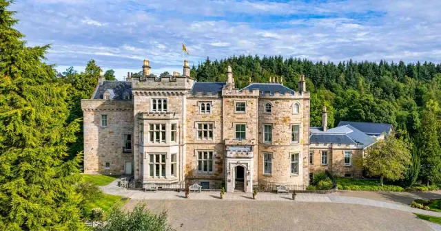 Crossbasket Castle