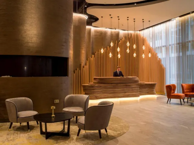Middle Eight Hotel