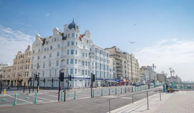 Brighton Harbour Hotel