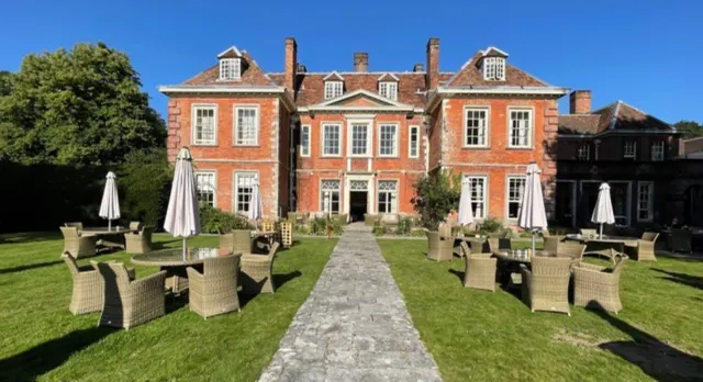 Lainston House