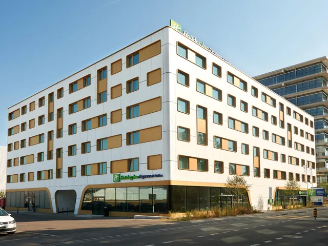 Holiday Inn Express & Suites Basel - Allschwil