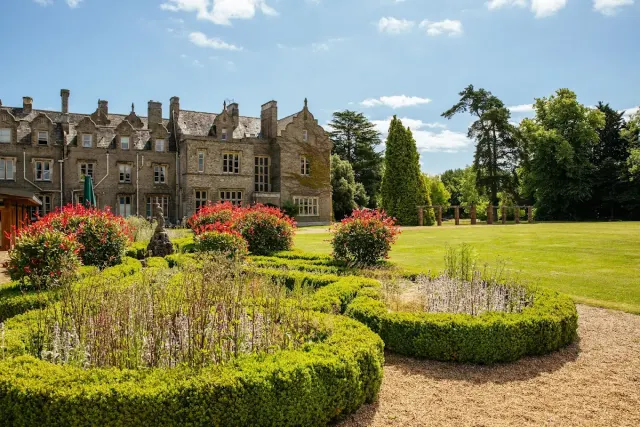 Shendish Manor Hotel and Golf Club