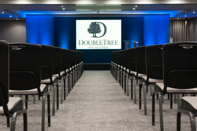 DoubleTree by Hilton Edinburgh Airport