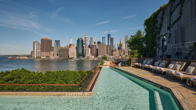 1 Hotel Brooklyn Bridge