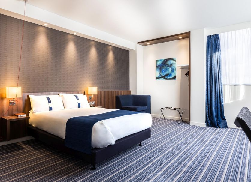 Holiday Inn Express Wakefield