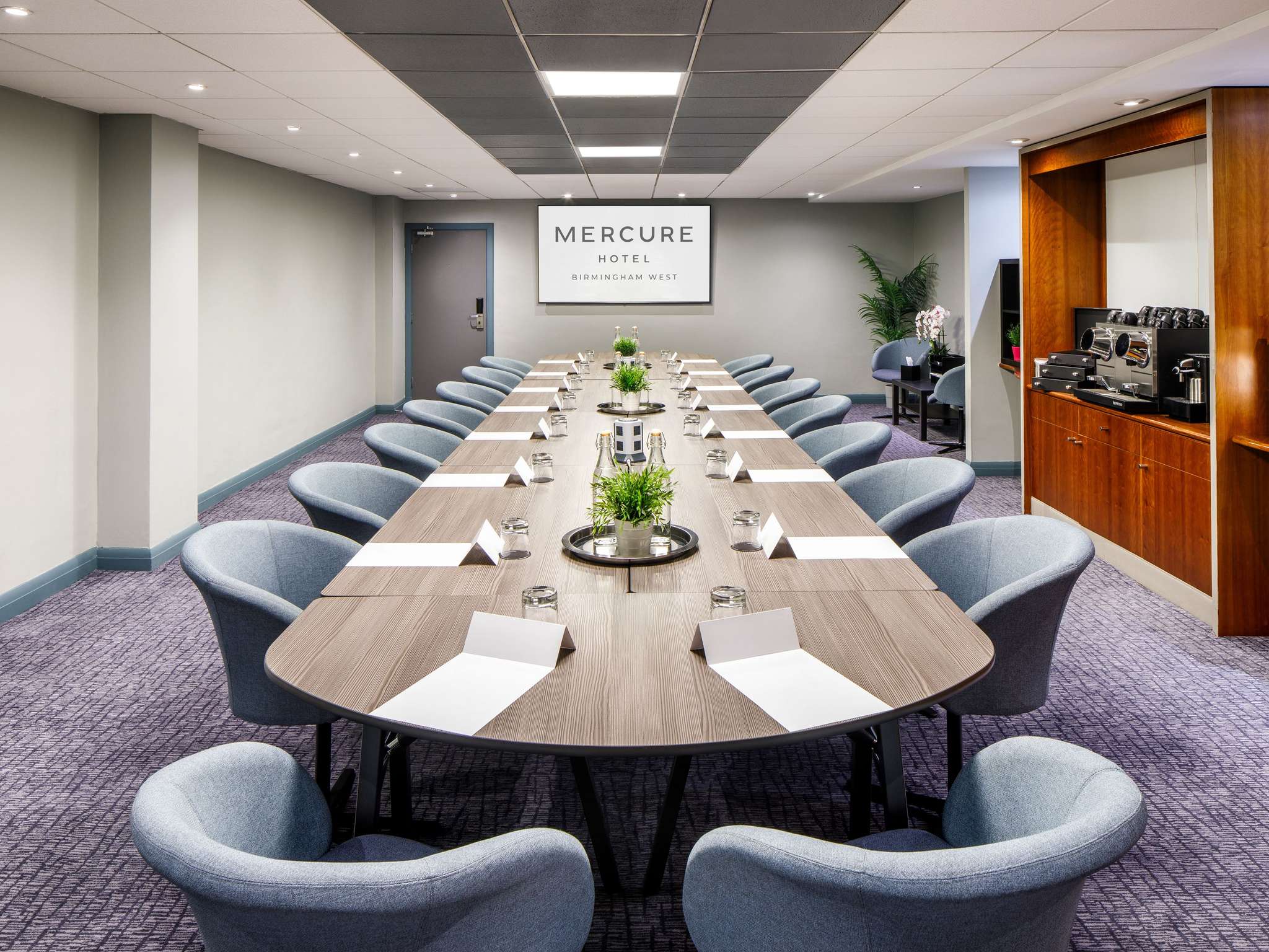 Mercure Birmingham West Hotel
