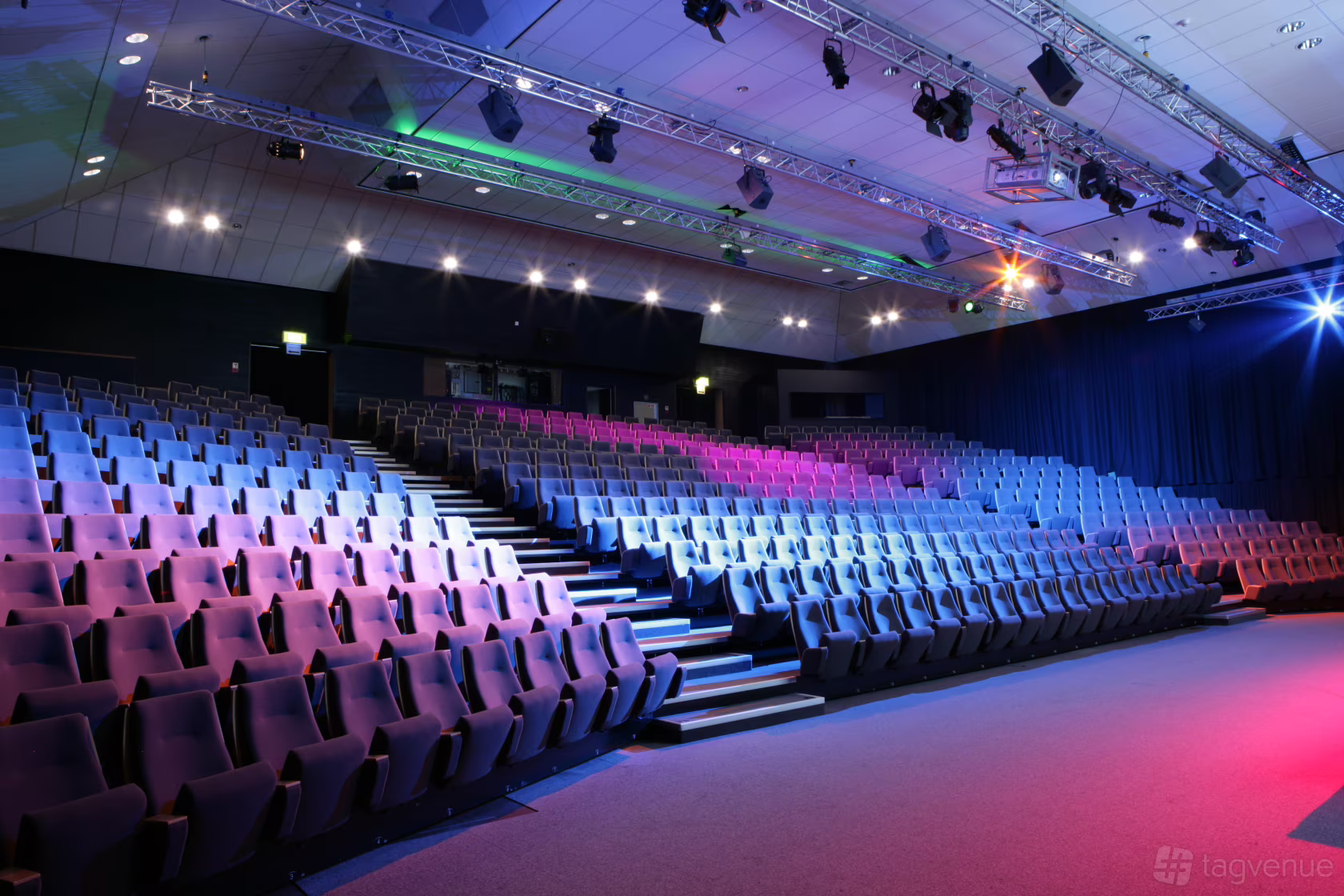 East Midlands Conference Centre, Meeting room