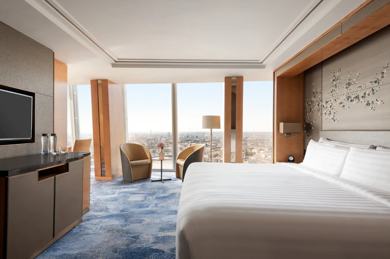 Shangri-La at The Shard, Bedroom