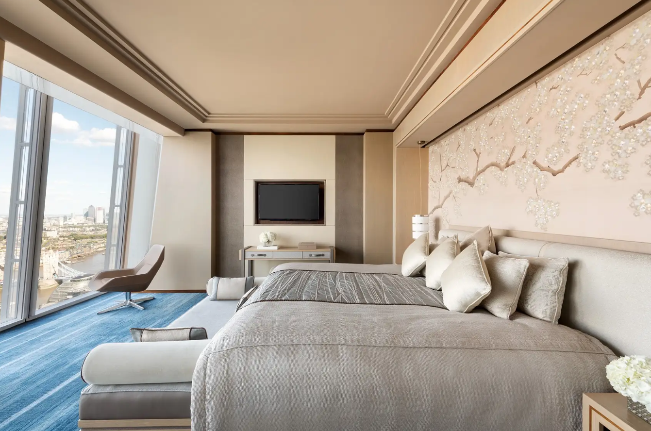 Shangri-La at The Shard, Bedroom