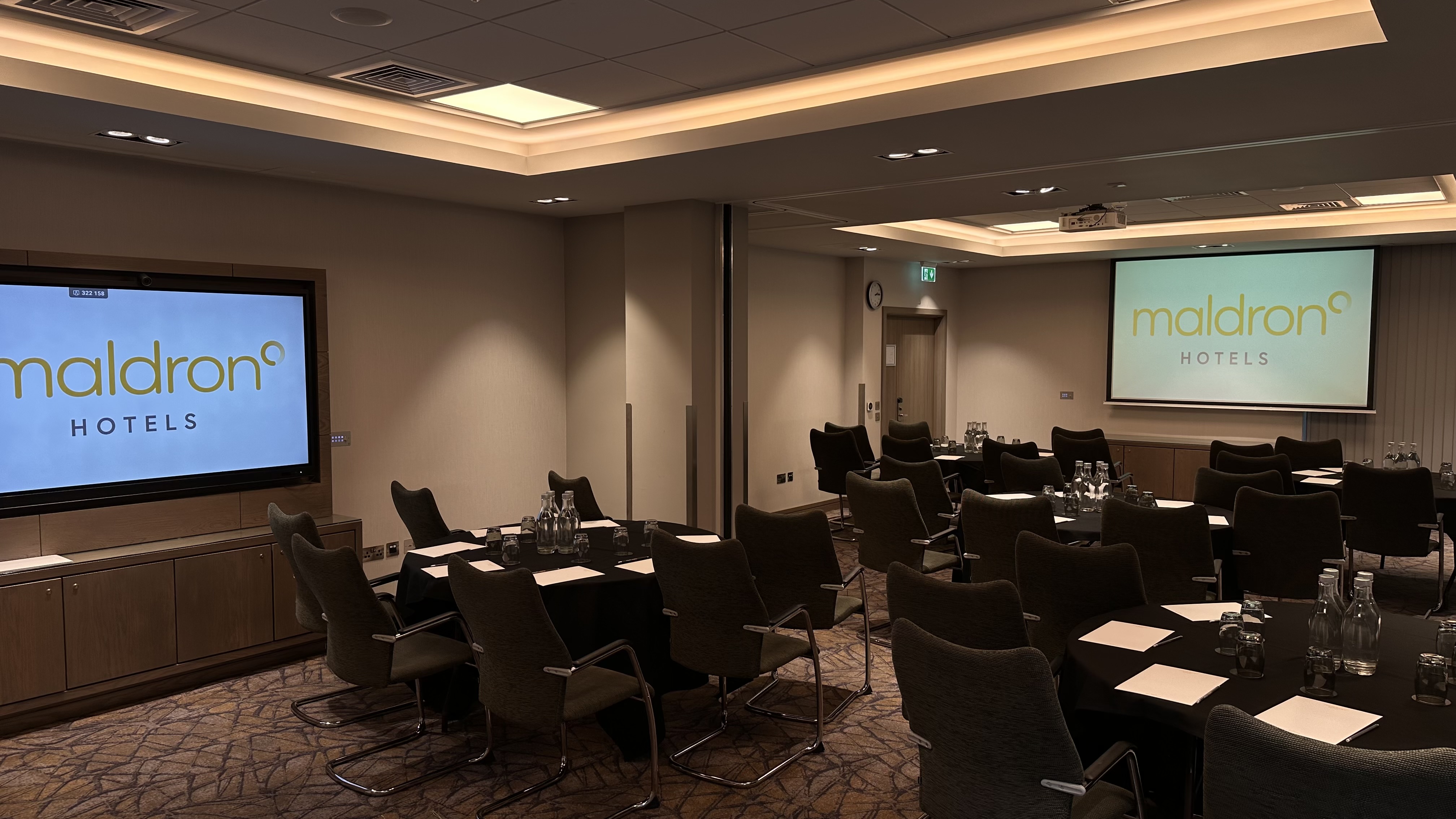 Maldron Hotel Glasgow, Dean & Newbery
