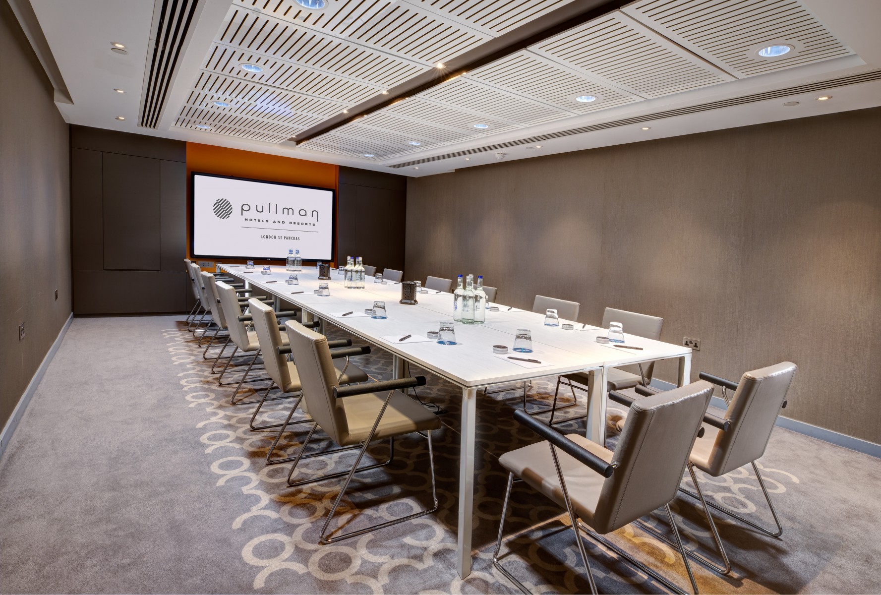 Pullman London St Pancras, Hyde Park 3