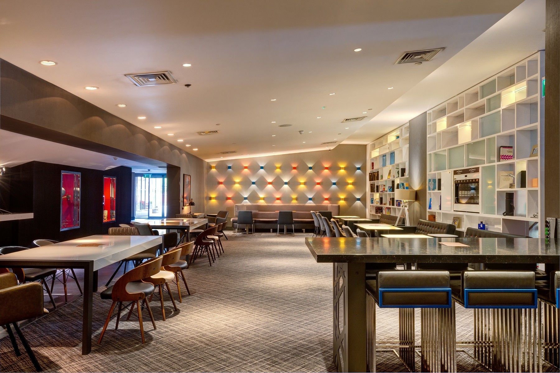 Pullman London St Pancras, Bar