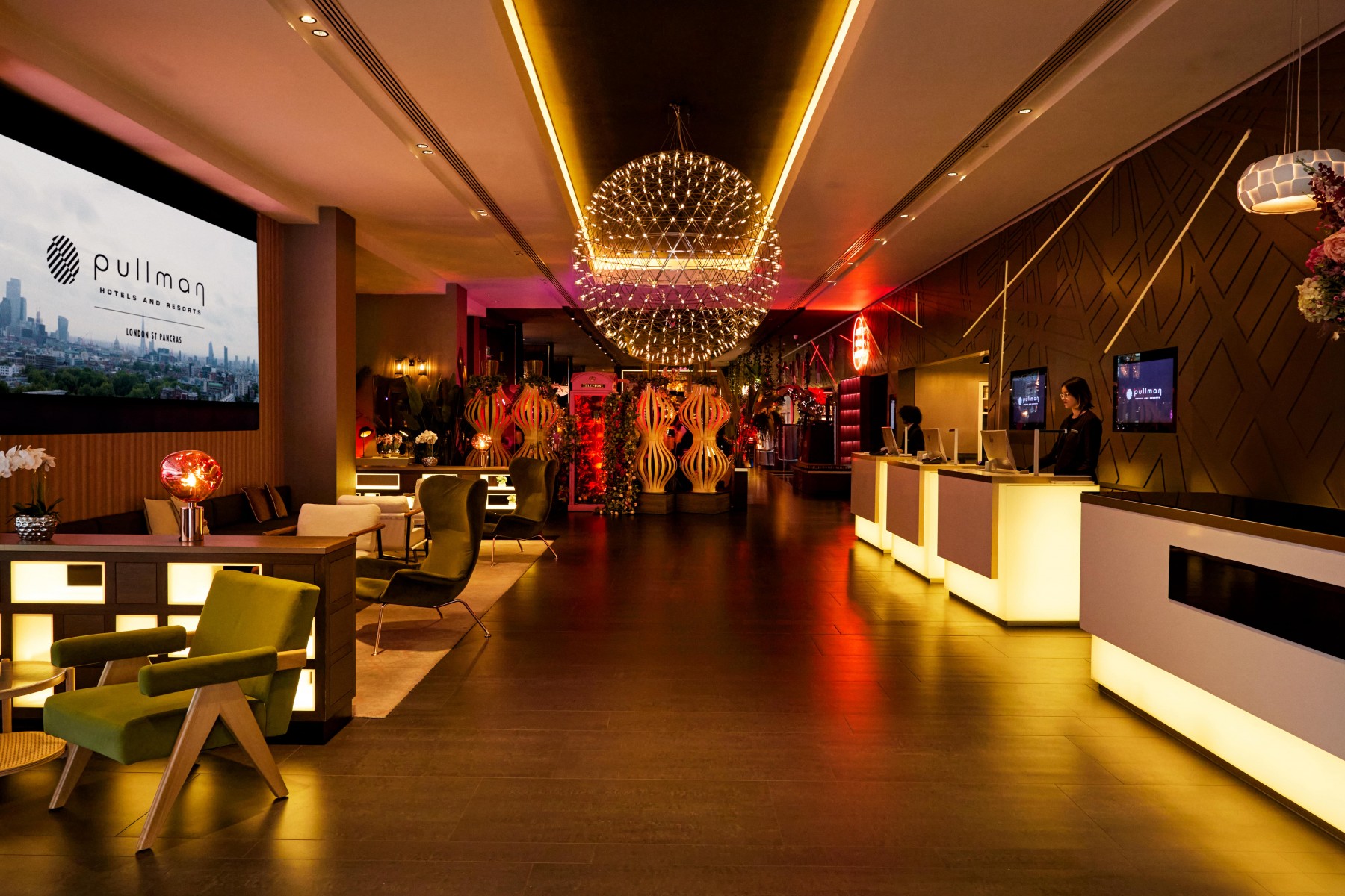 Pullman London St Pancras, Reception / foyer