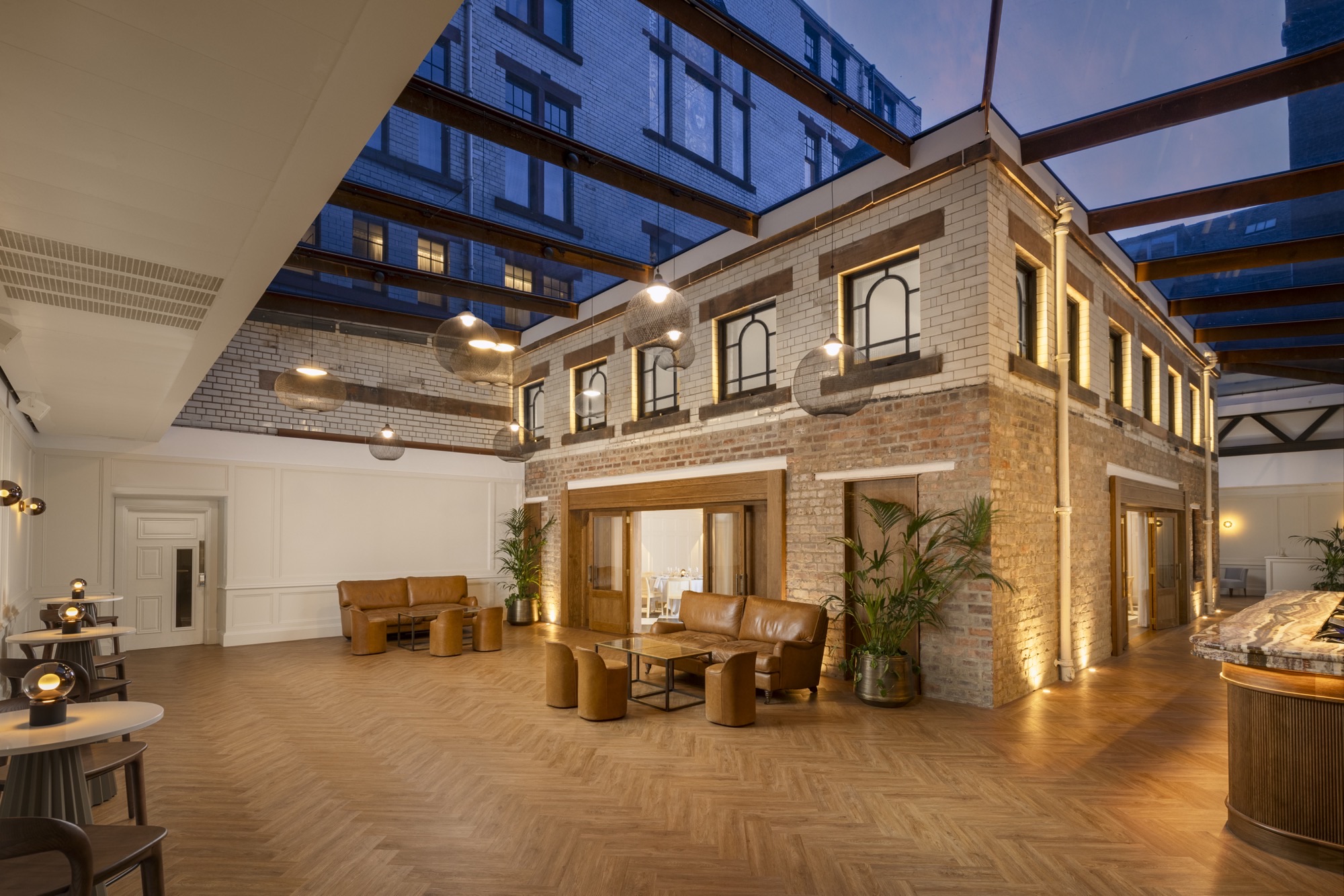 AC Hotel Glasgow & The Collector's Hall