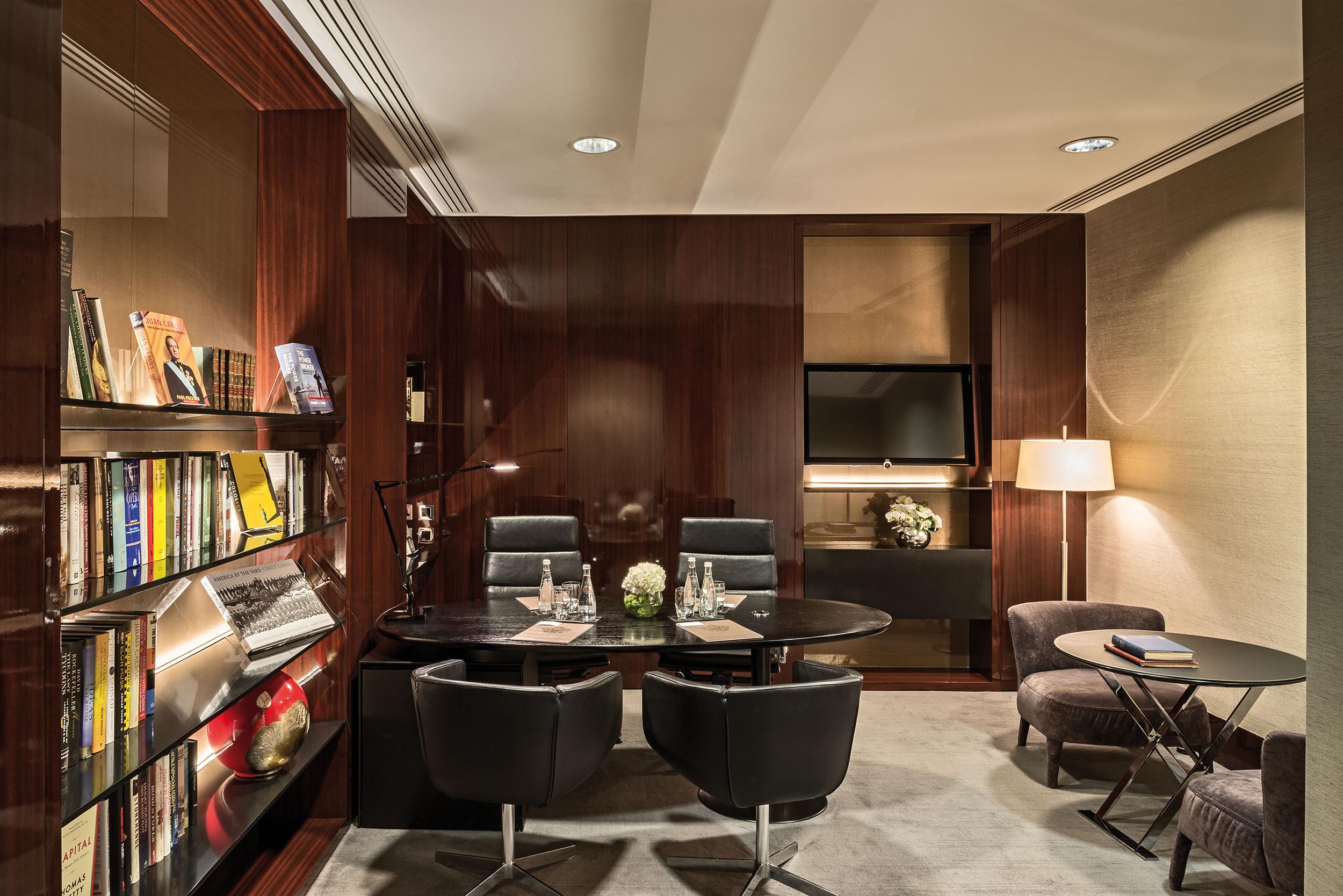 Bulgari Hotel, Office B
