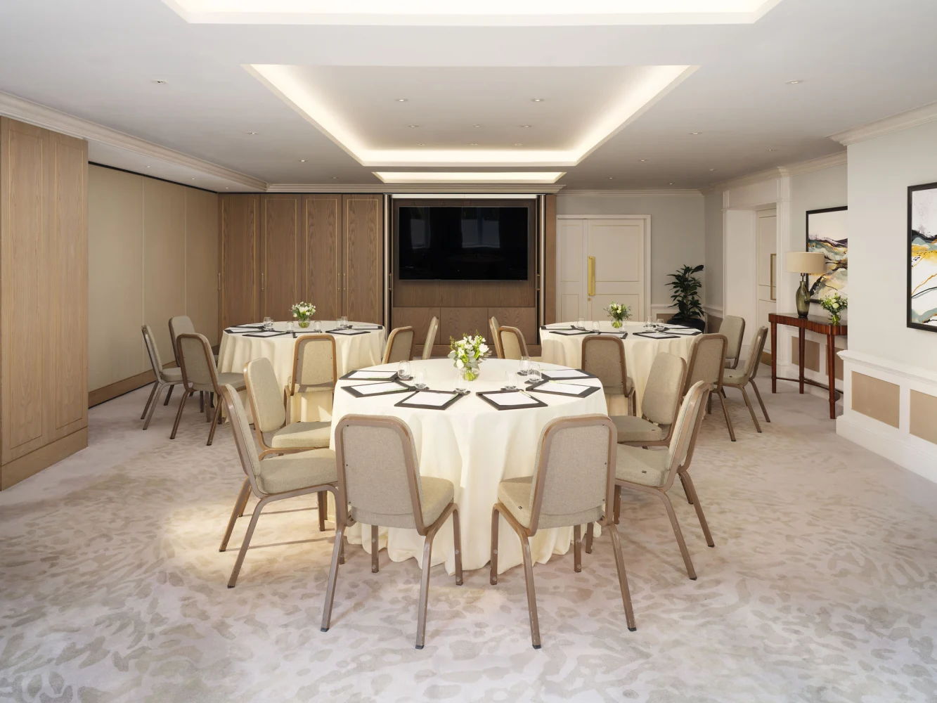 Mandarin Oriental Hyde Park, Asquith