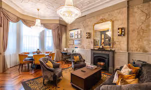 100 Queen's Gate Hotel London, Curio Collection by Hilton