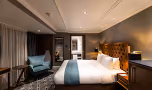 100 Queen's Gate Hotel London, Curio Collection by Hilton