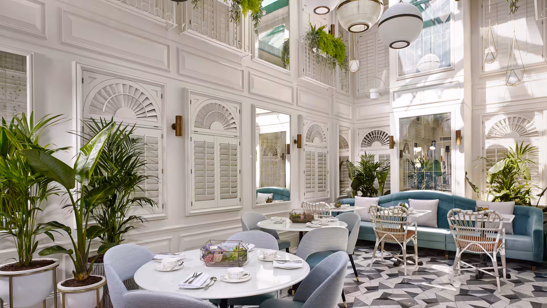 100 Queen's Gate Hotel London, Curio Collection by Hilton