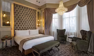 100 Queen's Gate Hotel London, Curio Collection by Hilton