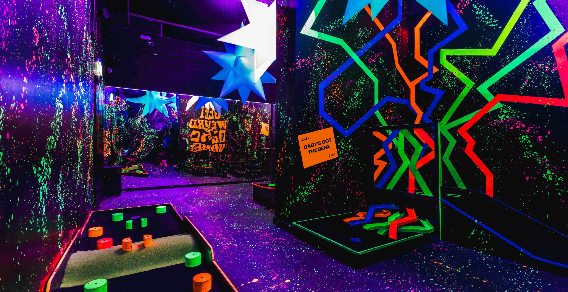 Junkyard Golf Club, Activity space