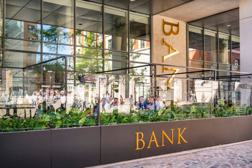 Bank Restaurant Bar & Grill