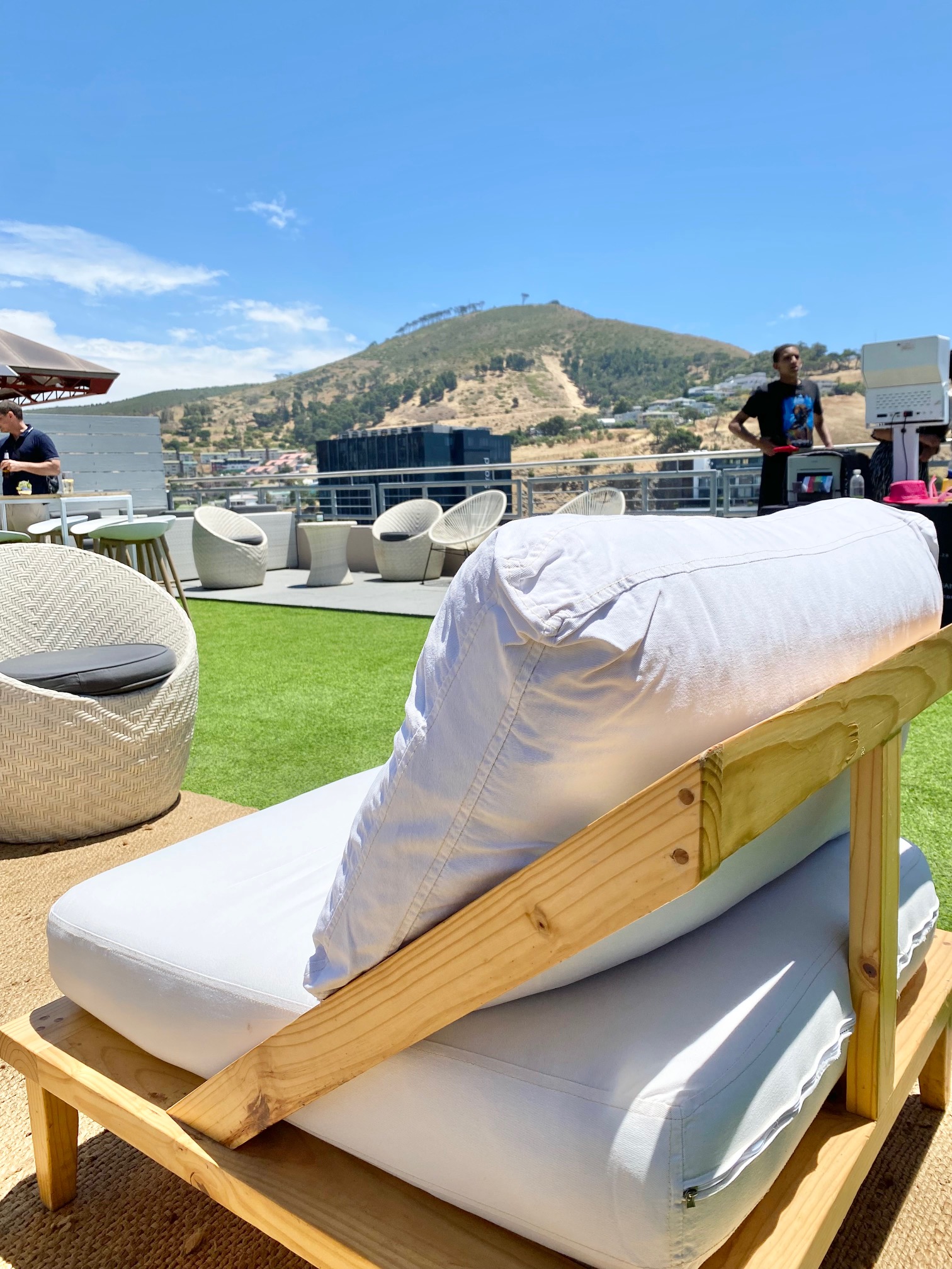 180 Lounger