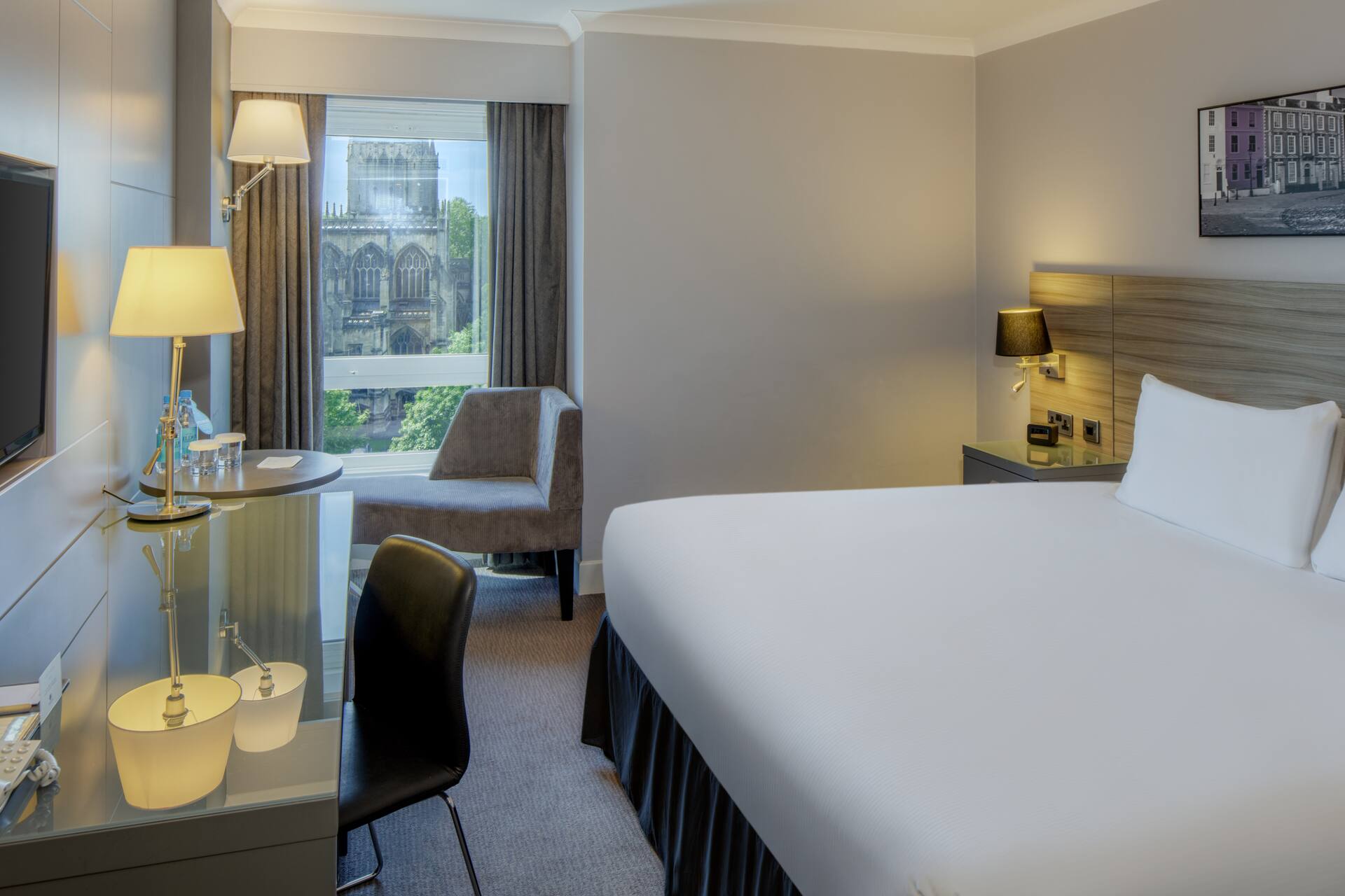 DoubleTree by Hilton Bristol City Centre, Bedroom