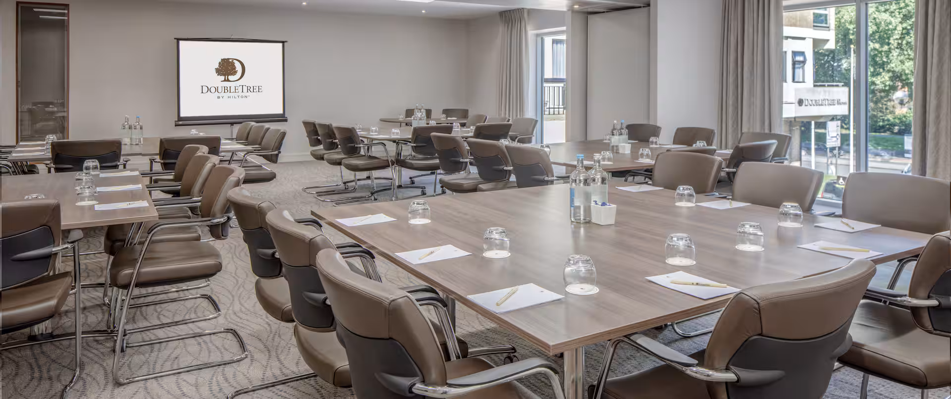 DoubleTree by Hilton Bristol City Centre, The Clifton / Harbourside Suite