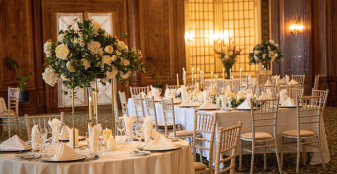 Adelphi Hotel