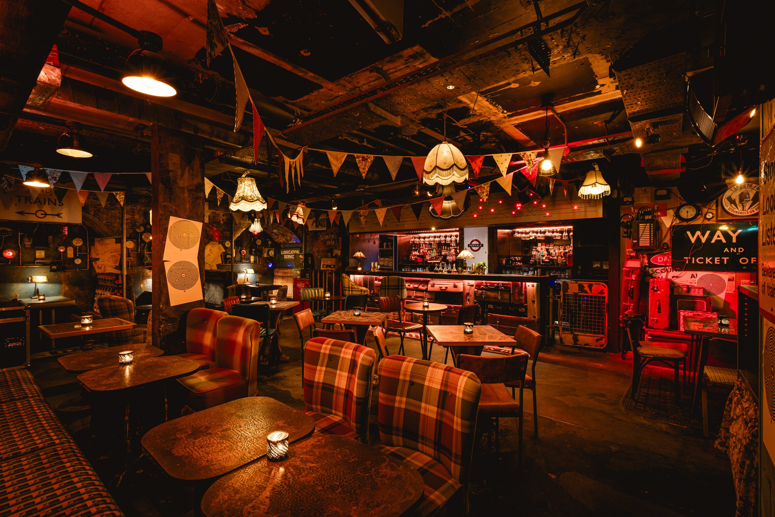 Cahoots Underground