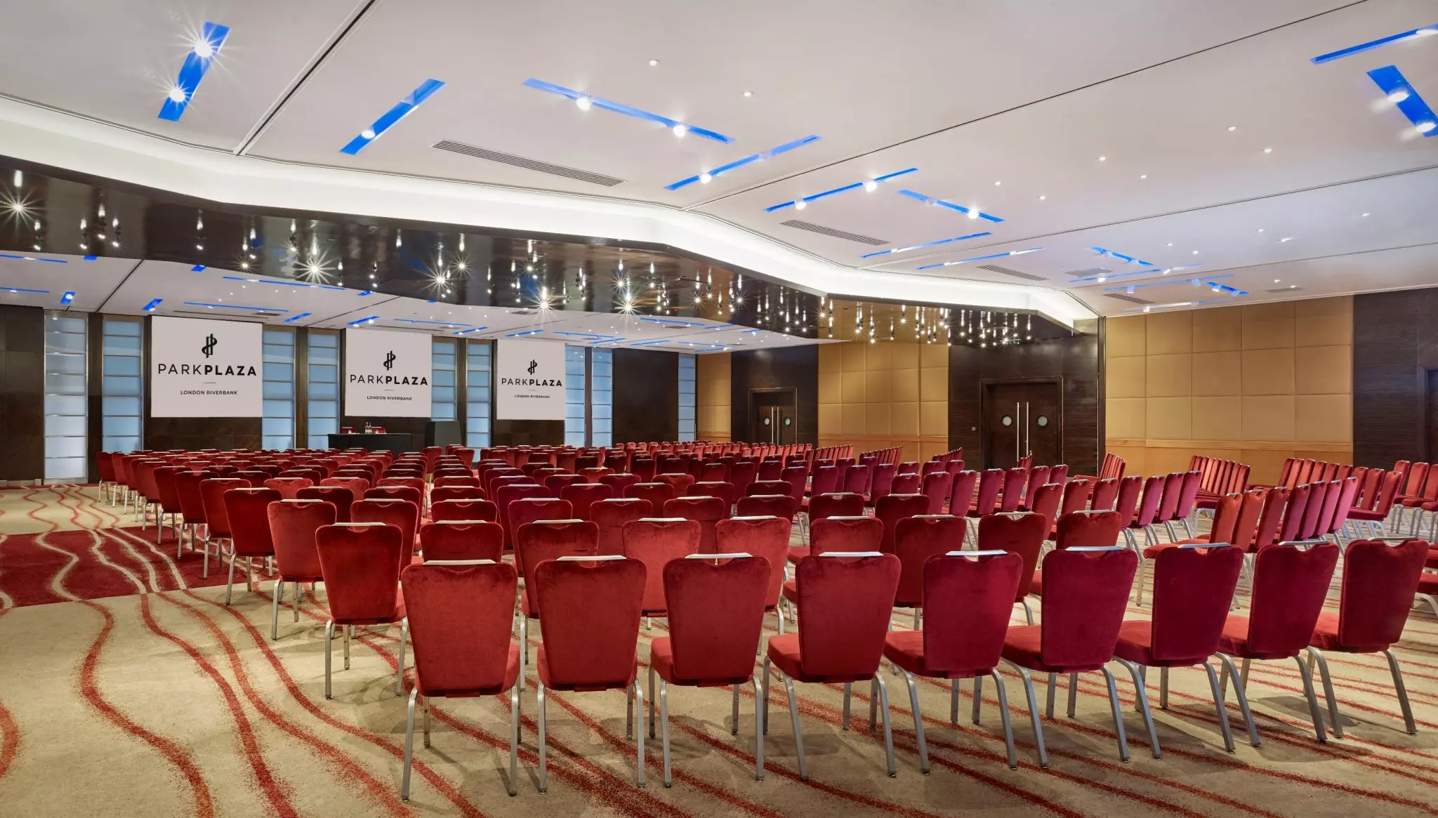 Park Plaza London Riverbank, The Plaza Suite · Meeting room