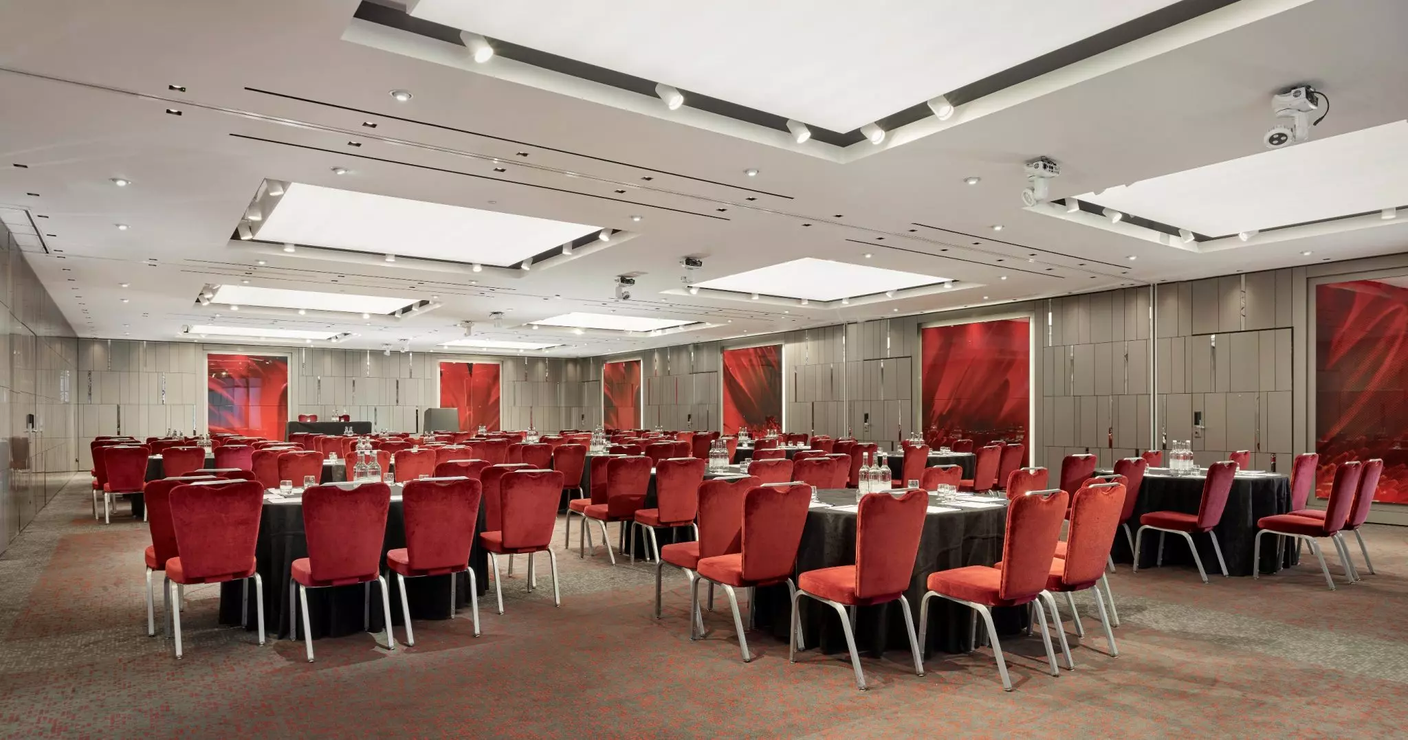 Park Plaza London Riverbank, City Suite · Meeting room