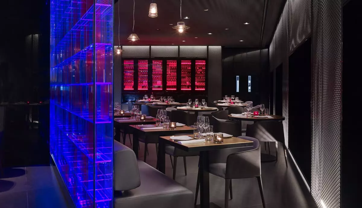 Park Plaza London Riverbank, Dining / restaurant