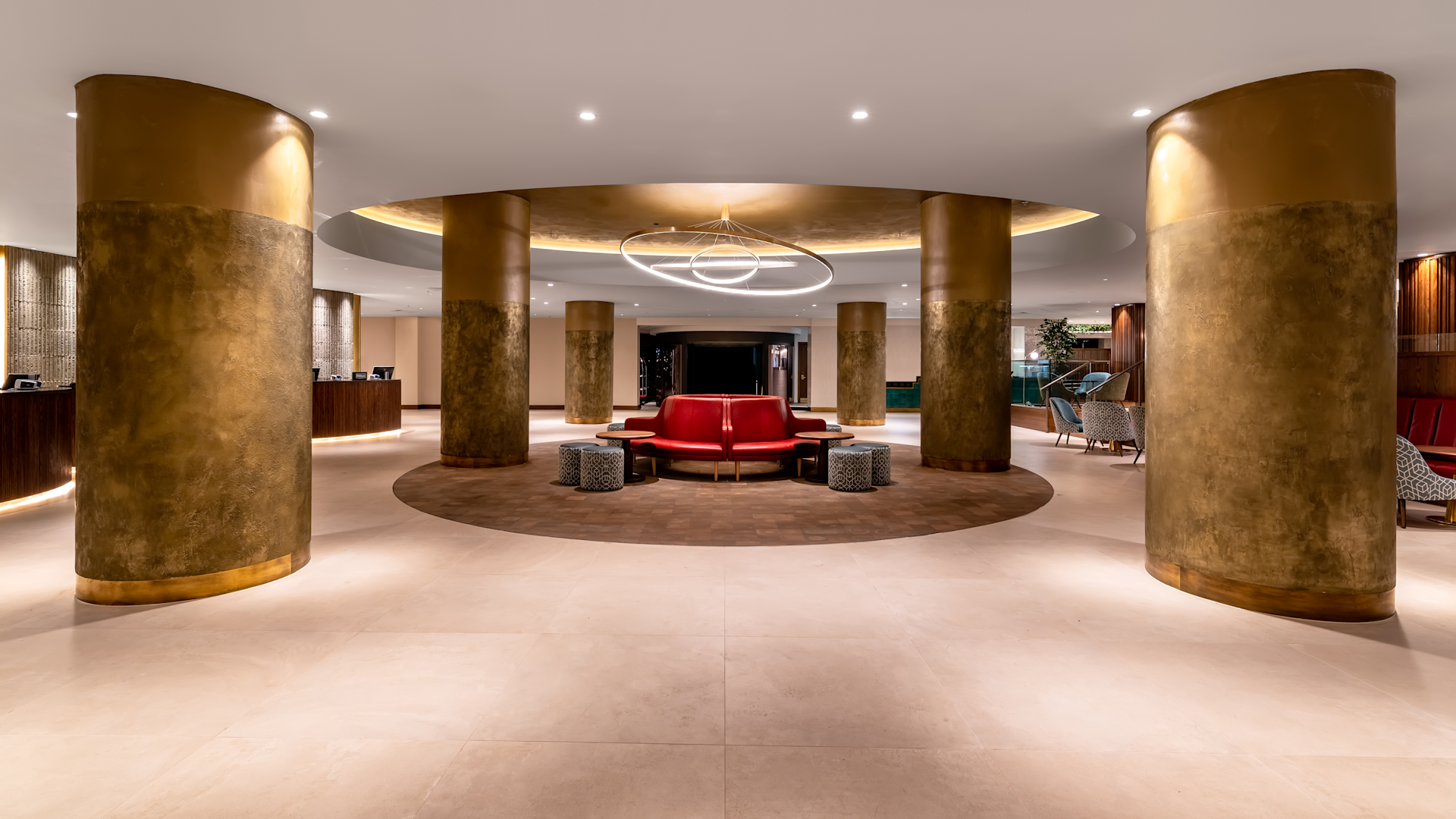 Hilton Birmingham Metropole, Reception / foyer