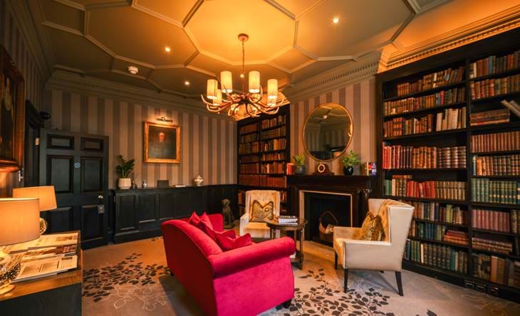 11 Cadogan Gardens