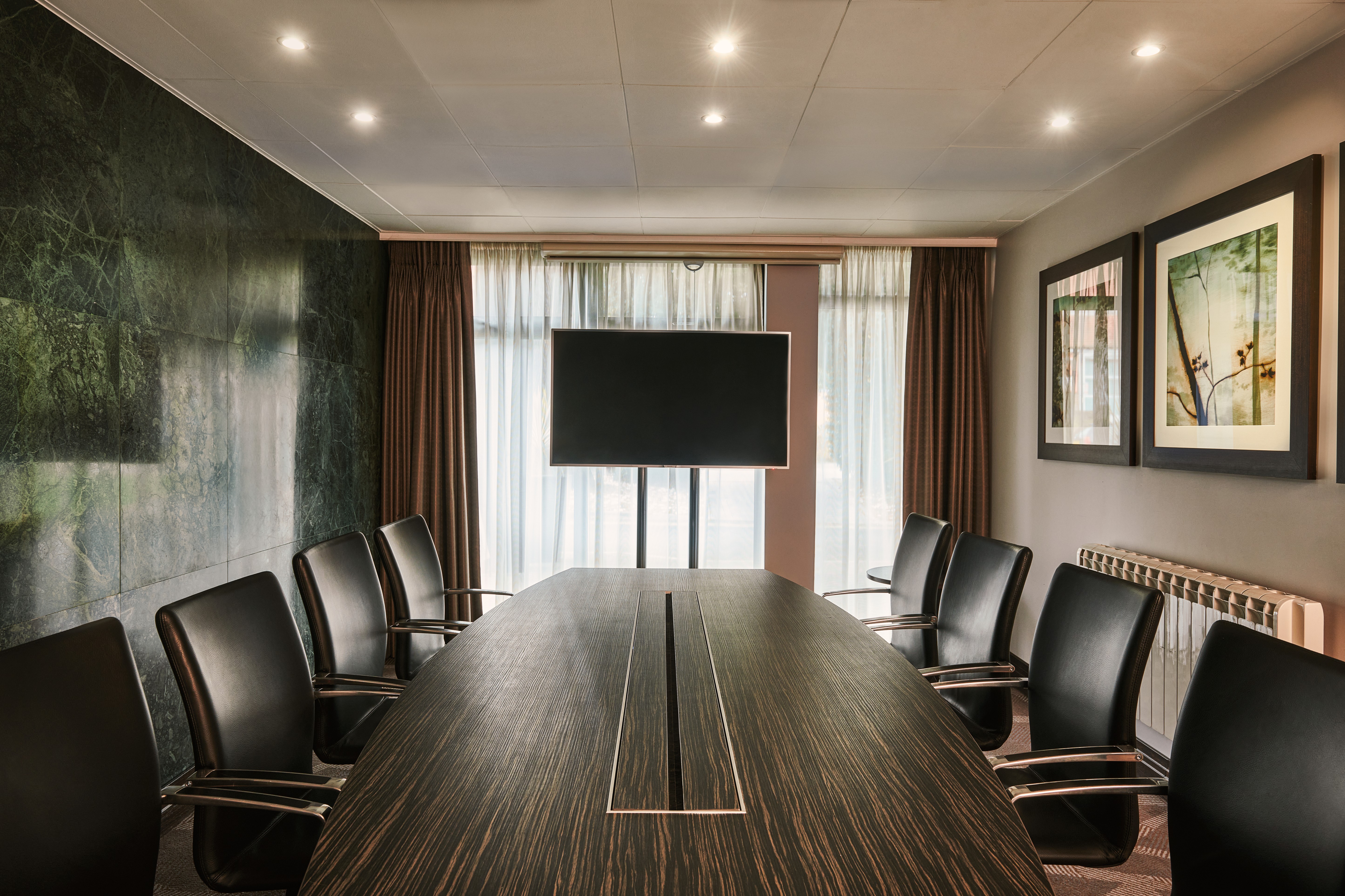 DoubleTree by Hilton London - Ealing