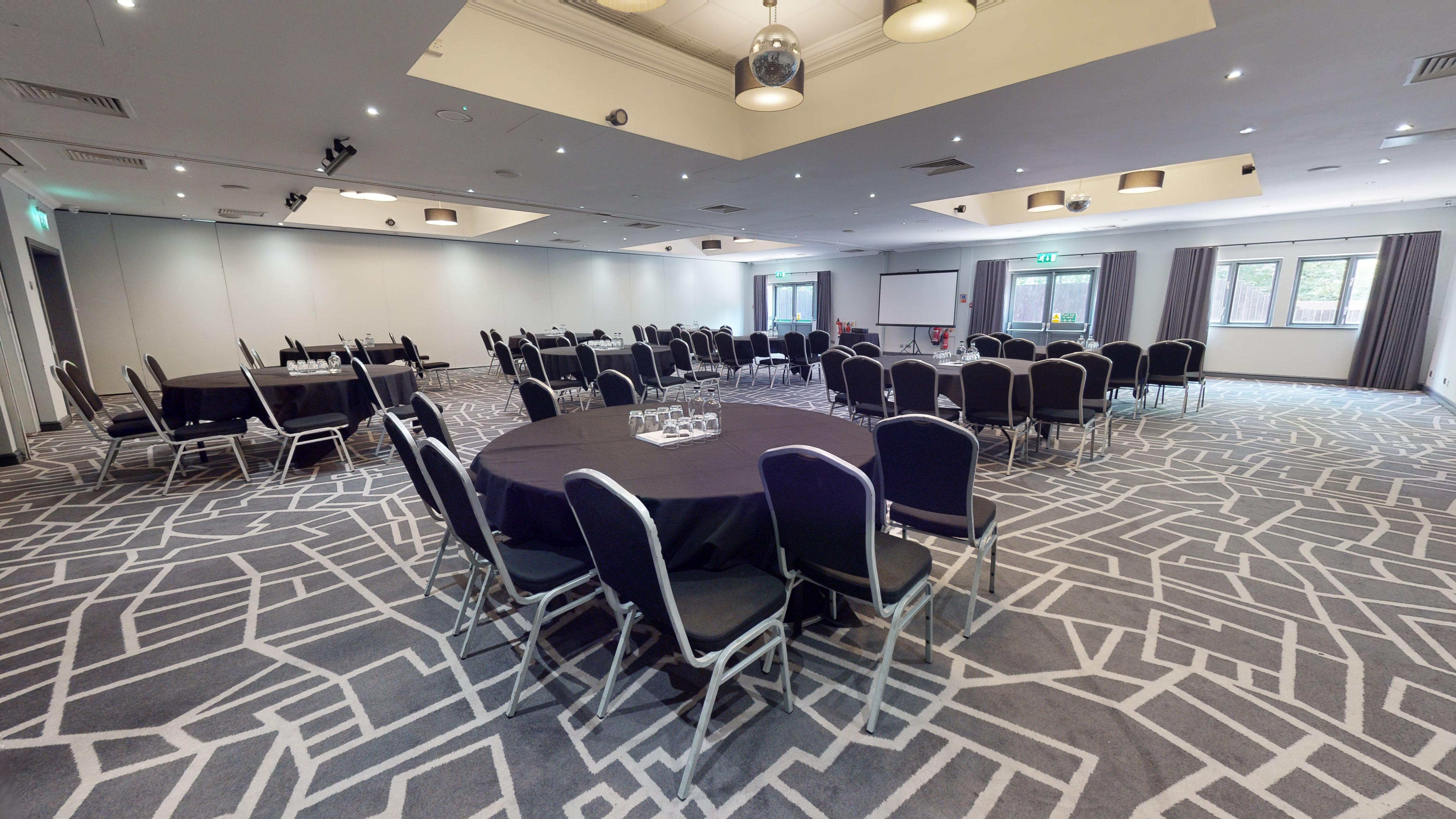 Village Cardiff, Meeting room