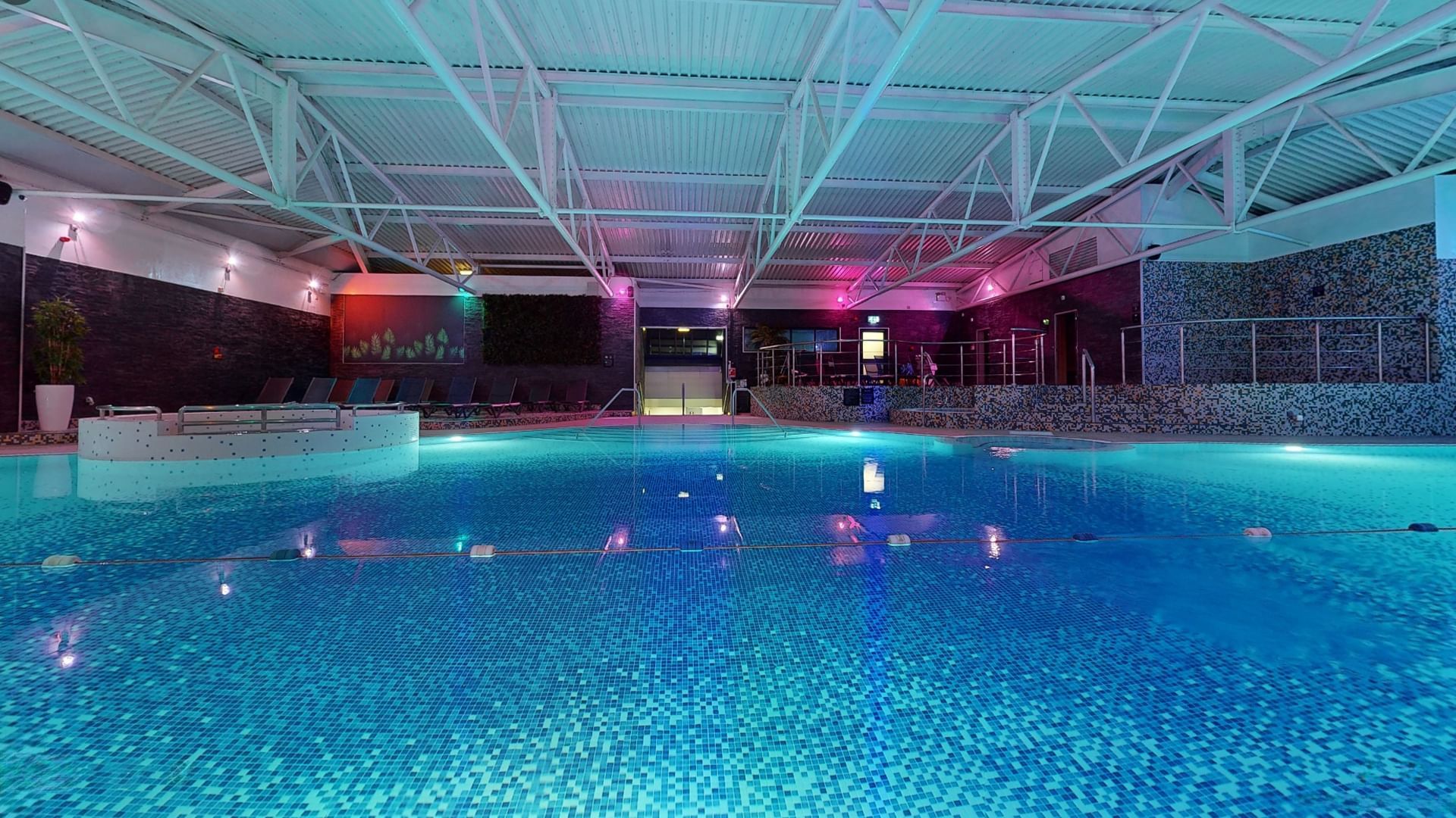 Village Manchester Cheadle, Spa / leisure