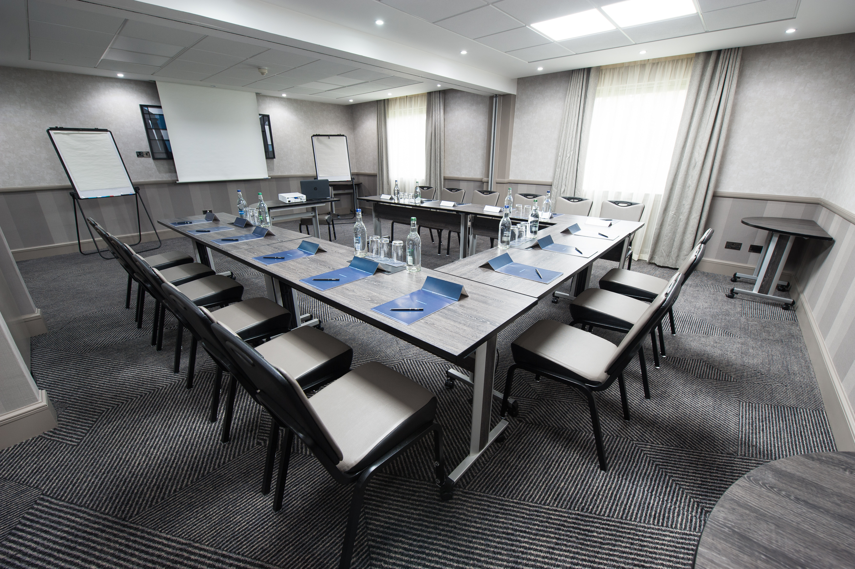 DoubleTree by Hilton Edinburgh Airport