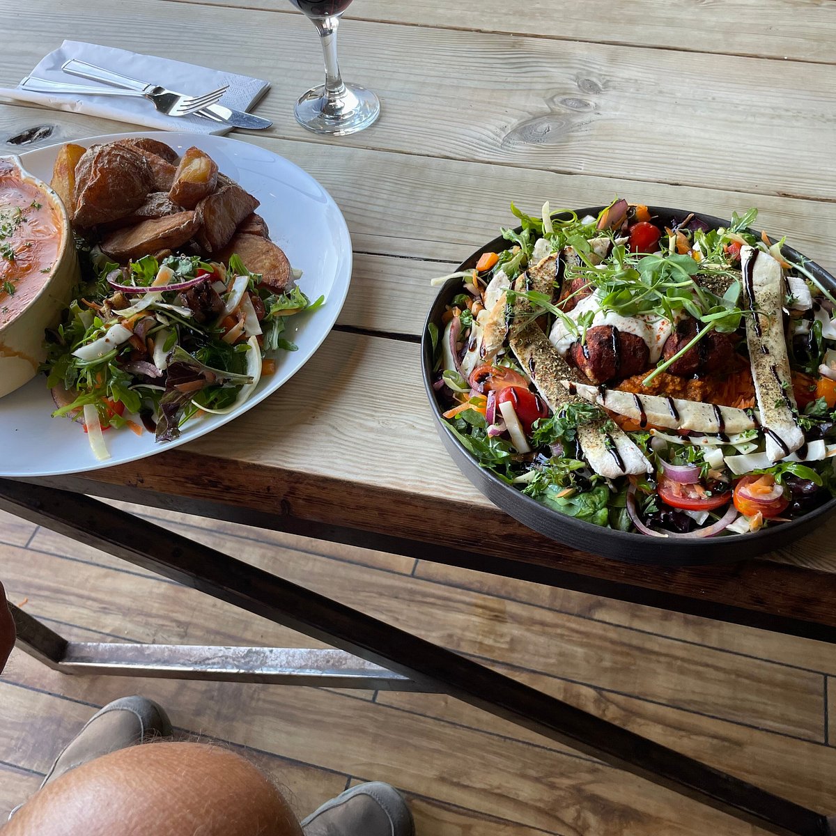 Super Natural Cafe, Dining / restaurant