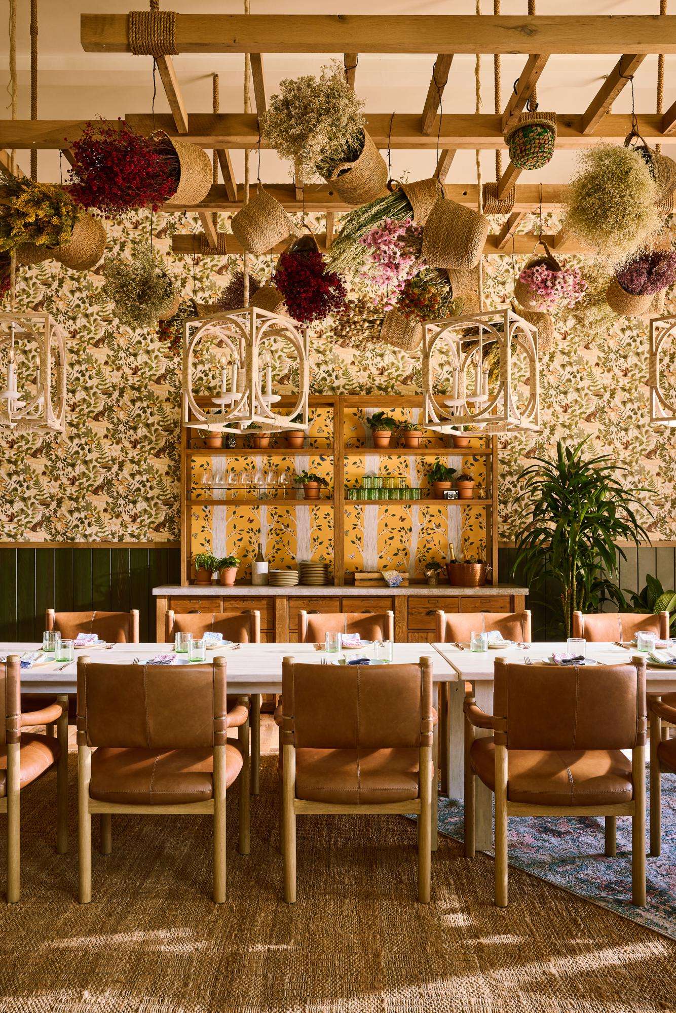 Treehouse Hotel Silicon Valley, Private Dining Room at Valley Goat