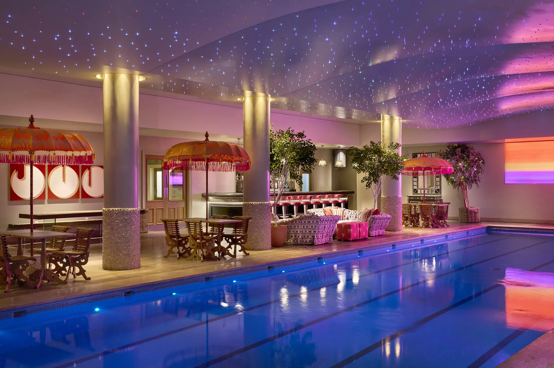 Haymarket Hotel, Swimming Pool & Bar