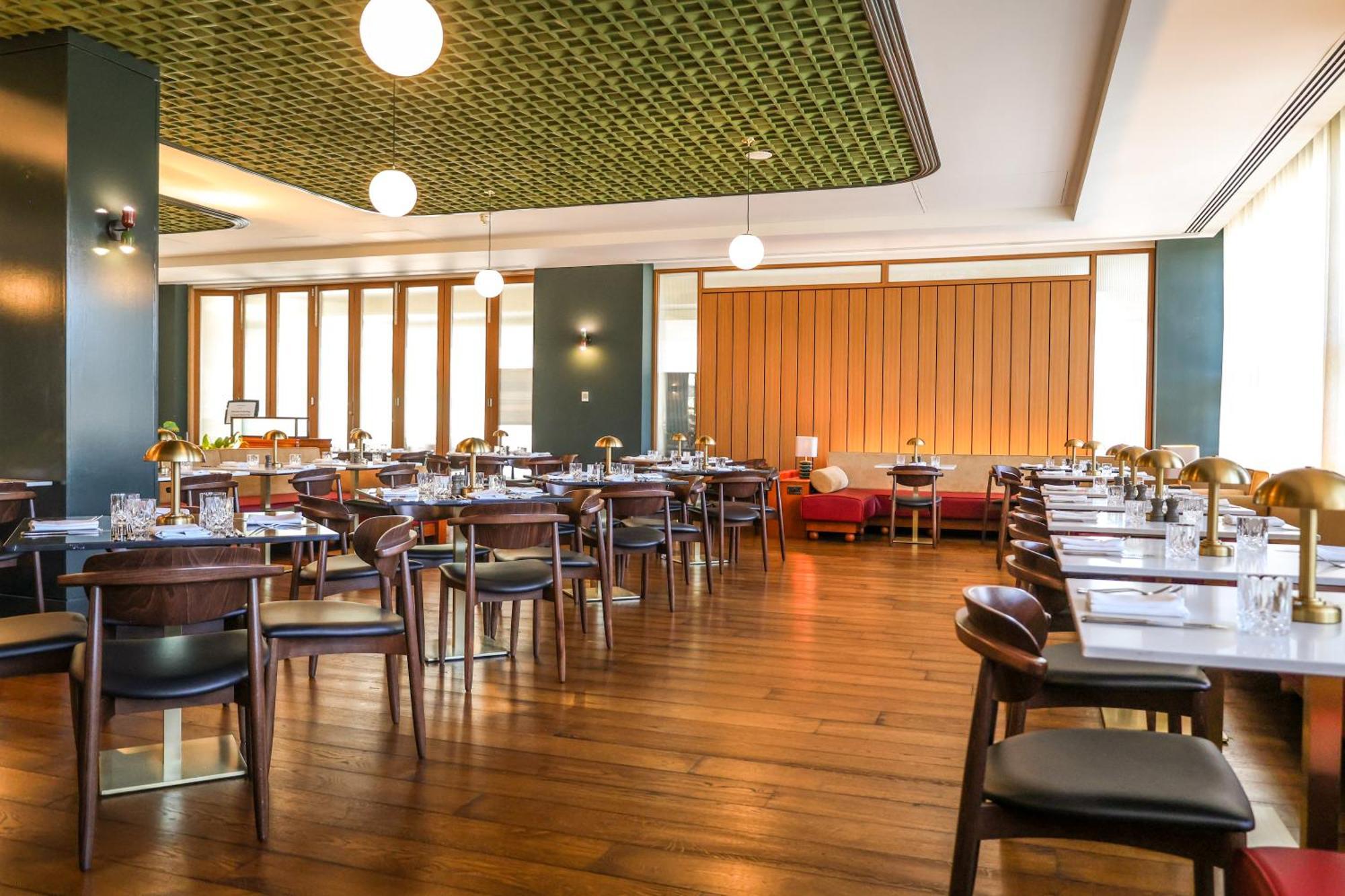 The Orchard Hotel & Restaurant, Dining / restaurant