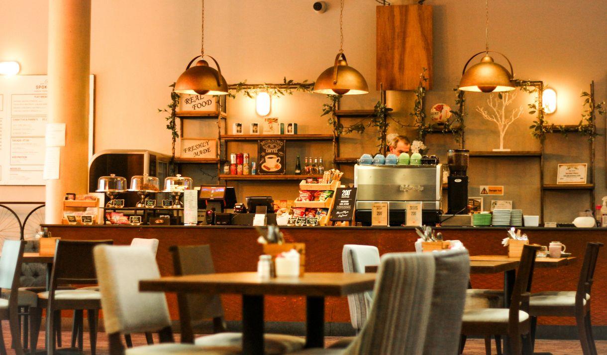The Jubilee Hotel & Conferences, Dining / restaurant