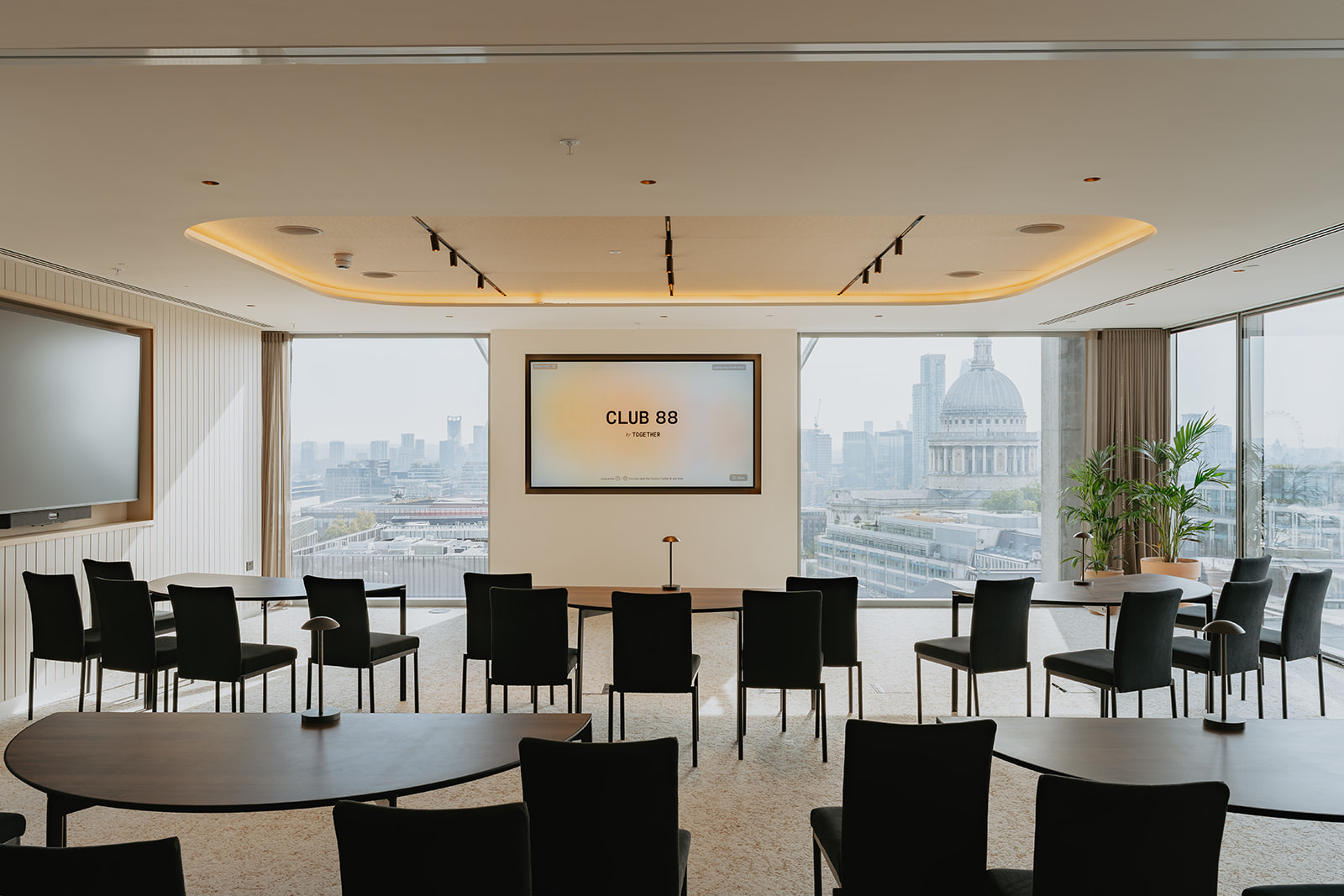 TOGETHER.SPACE, Aether · Meeting room