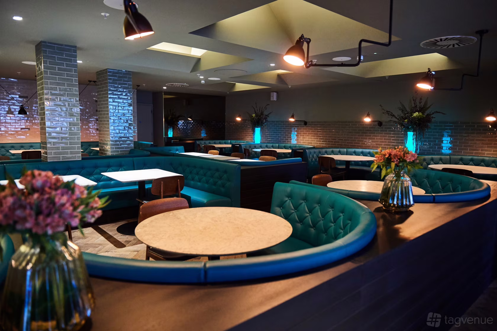 The Lampery, Dining / restaurant