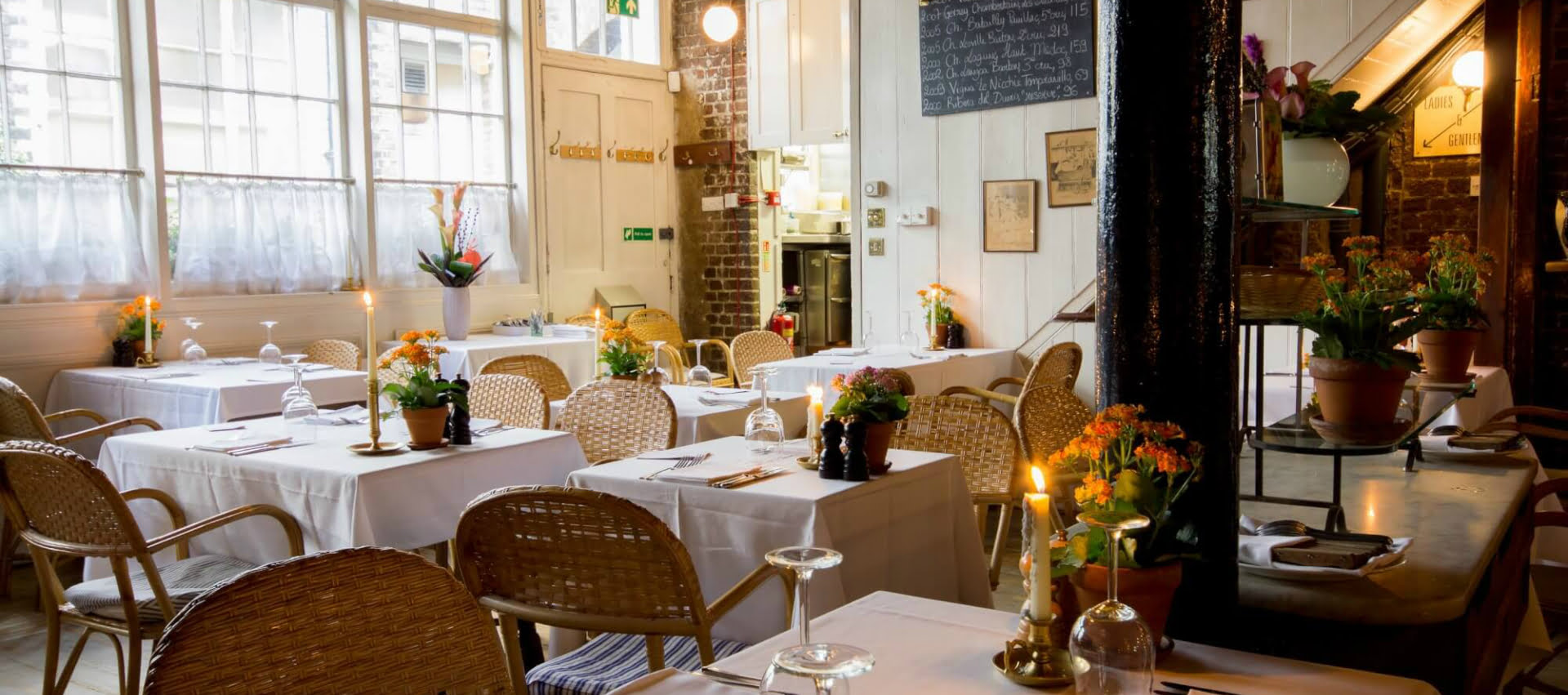 Le Café du Marché, Dining / restaurant
